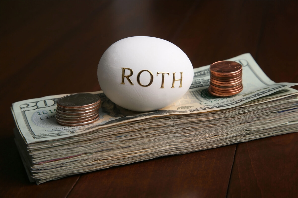 Exploring the Advantages of a Self-Directed Roth IRA 
